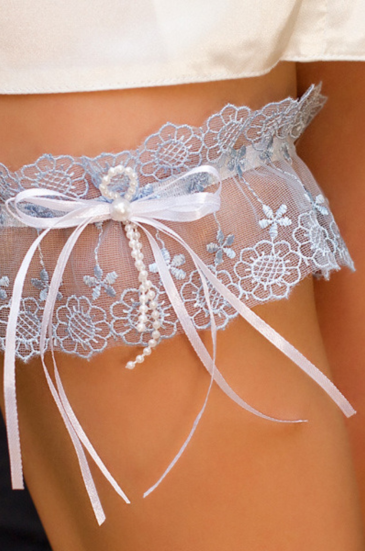 Подвязка невесты